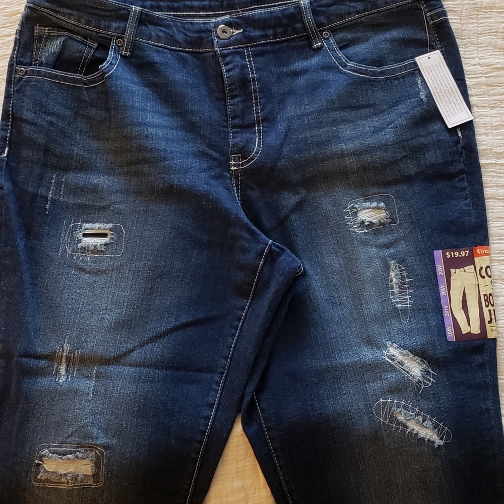 NWT Faded Glory Boyfriend Cropped Jeans